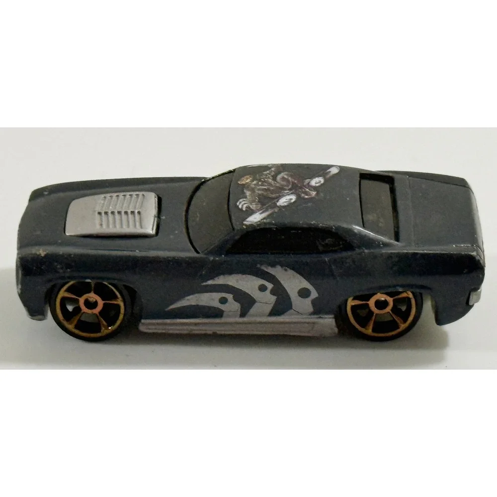 Marvel Toy Car Kids 1:64 Blue Spider-Man Graphic 2006 MGA CPII Collectible